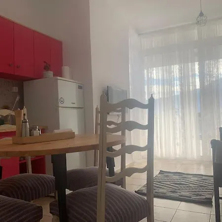 Apartment γ2 - The Sunlight One